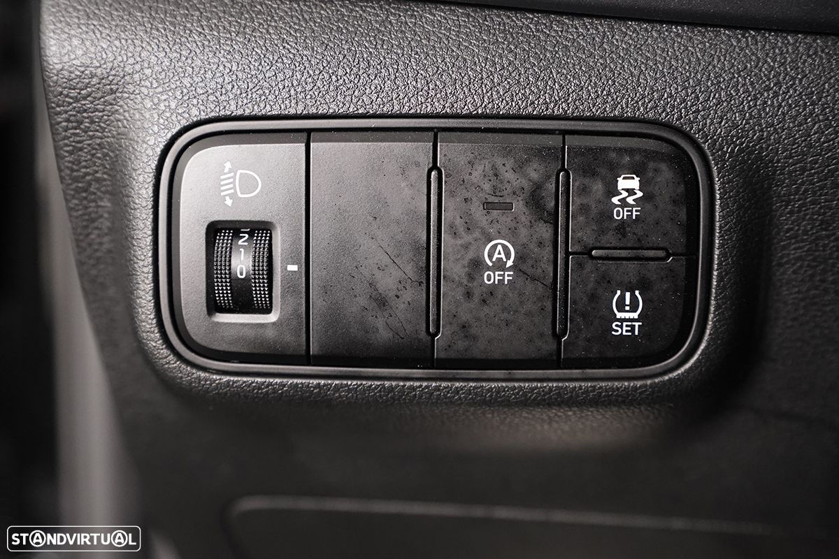 Hyundai Bayon 1.0 T-GDI Premium - 18