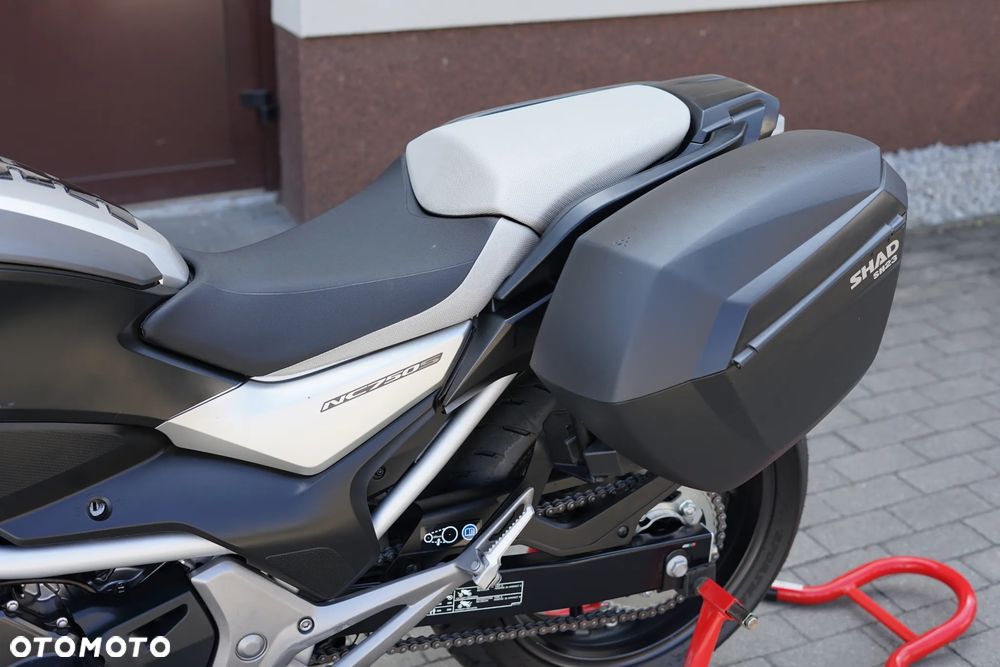 Honda NC - 23