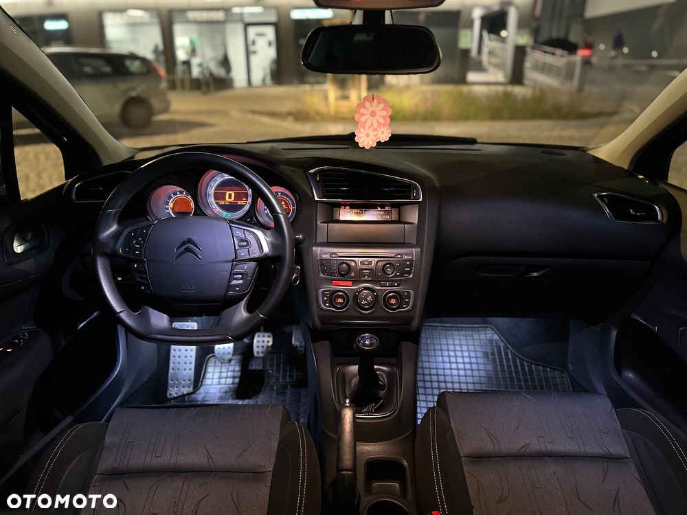Citroën C4 1.6 VTi Exclusive - 37