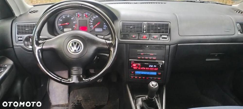 Volkswagen Golf 1.6 - 34