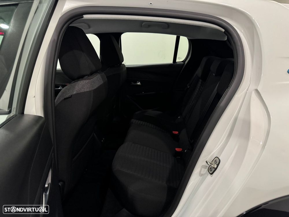 Peugeot e-208 50 kWh Active Pack - 33