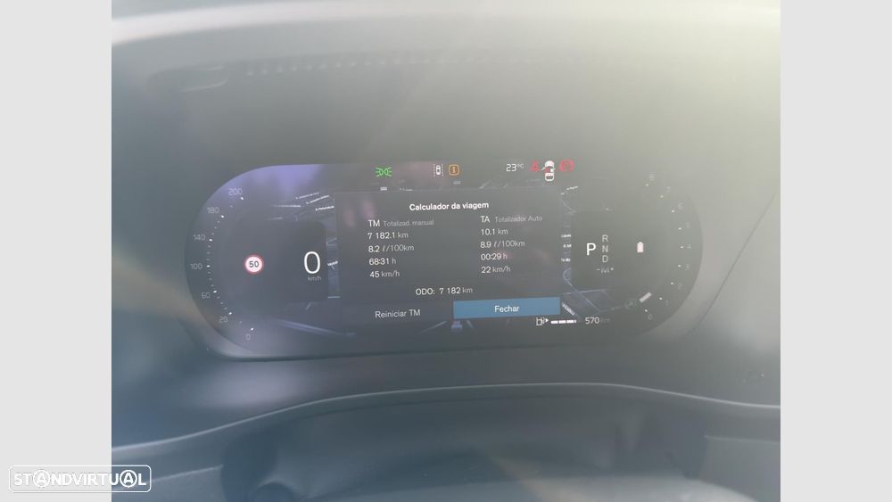 Volvo XC 40 2.0 B3 Core - 16