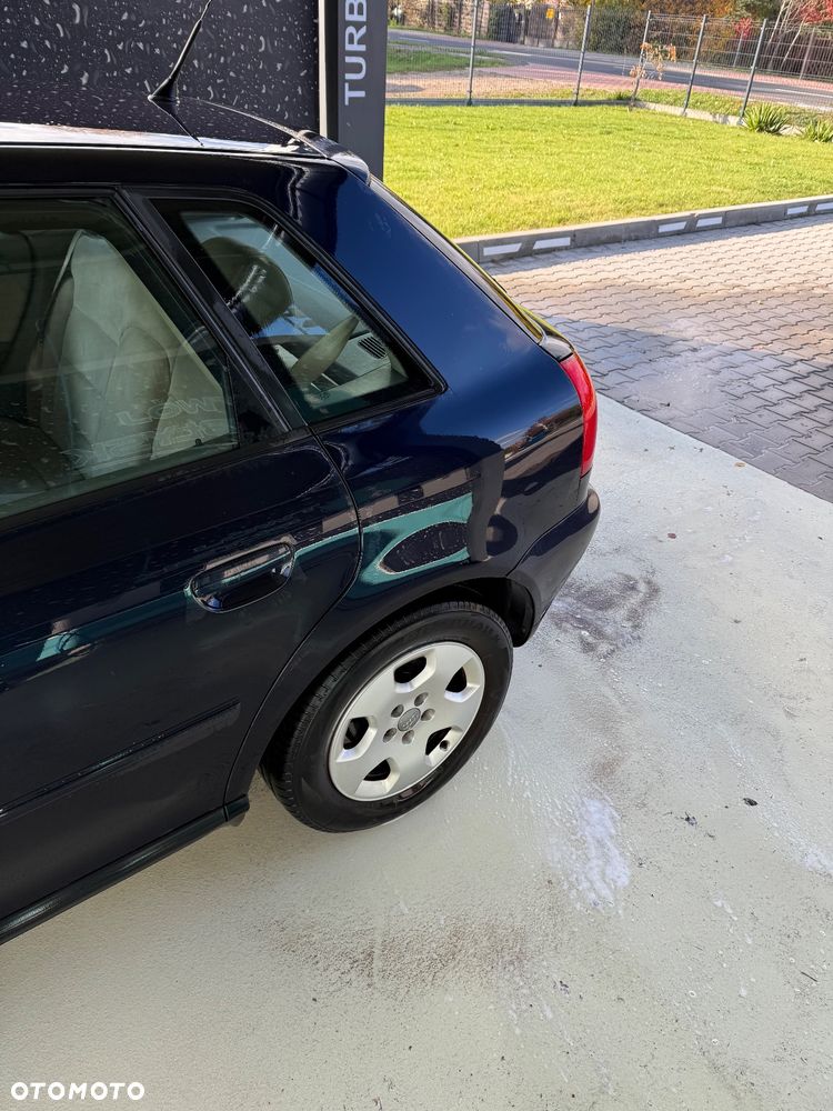 Audi A3 Sportback - 6