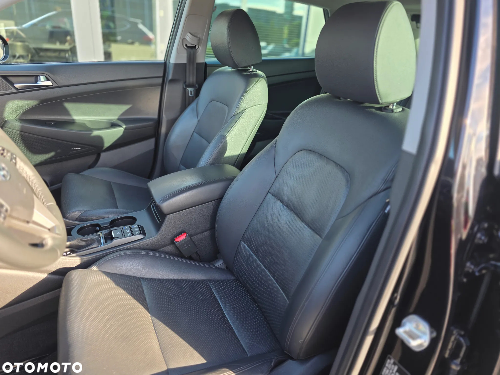 Hyundai Tucson 1.6 T-GDI Premium 4WD DCT - 16