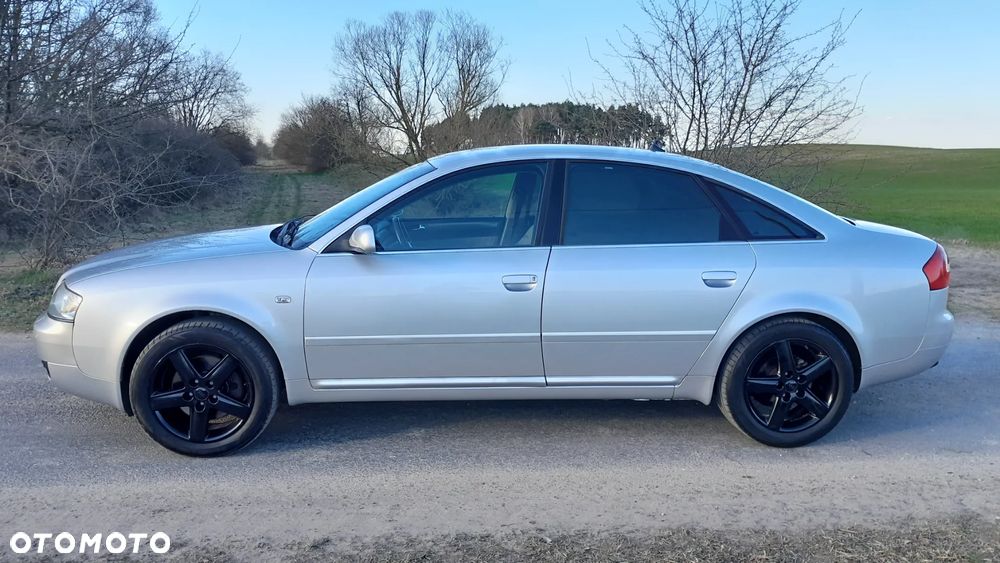Audi A6 Limousine 2.4 - 6