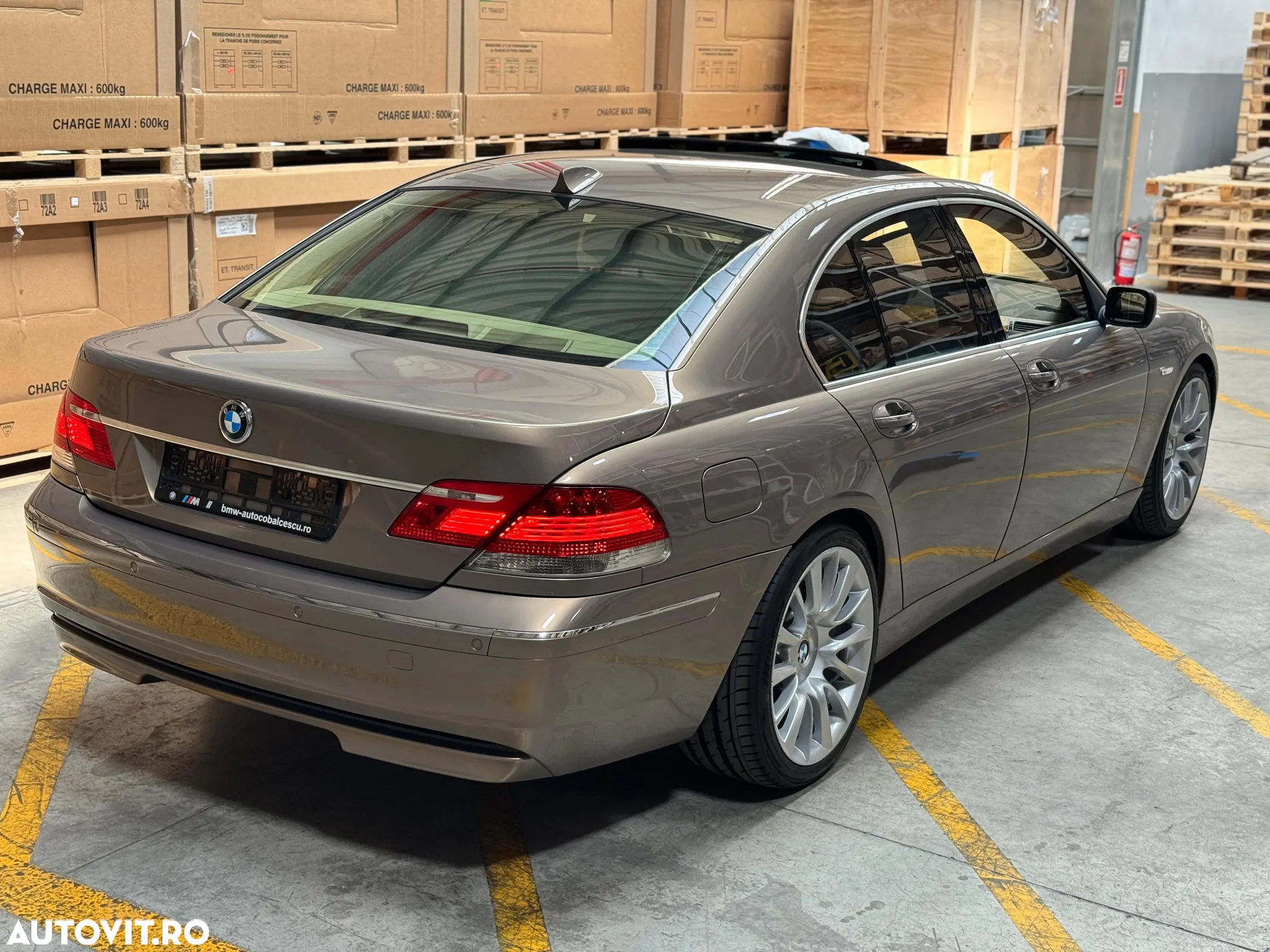 BMW Seria 7 745d - 8
