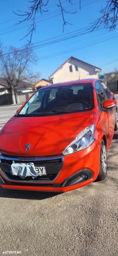 Peugeot 208 1.2 L PureTech Active - 5