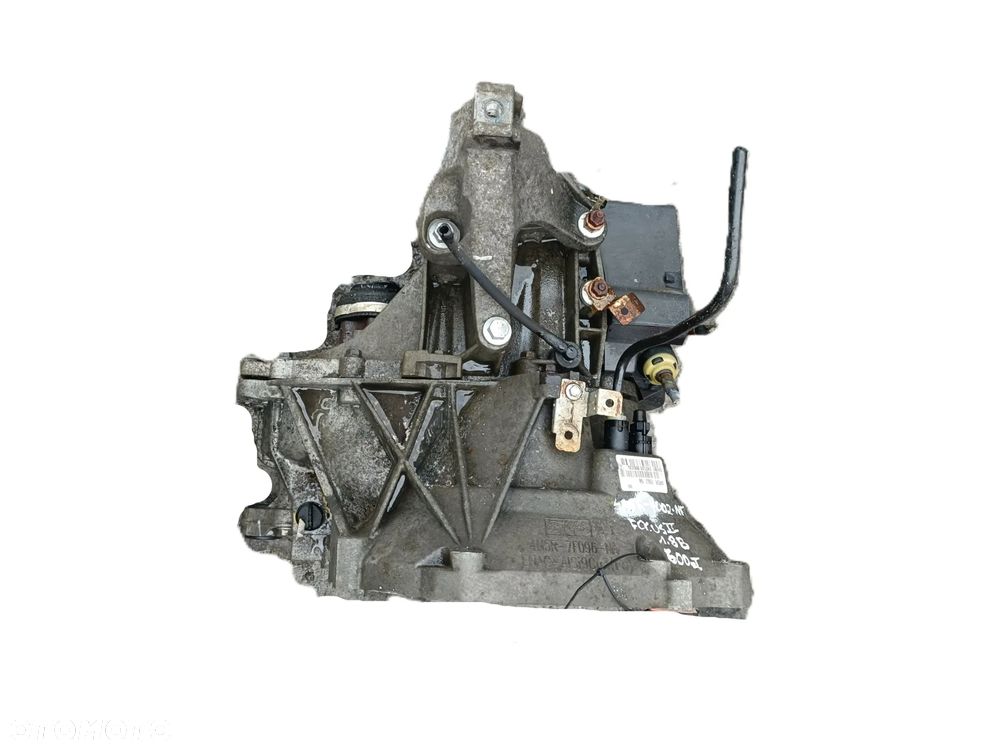 FORD FOCUS II MK2 04-11 1,8 B MANUALNA SKRZYNIA BIEGÓW 4M5R7002NE * - 2