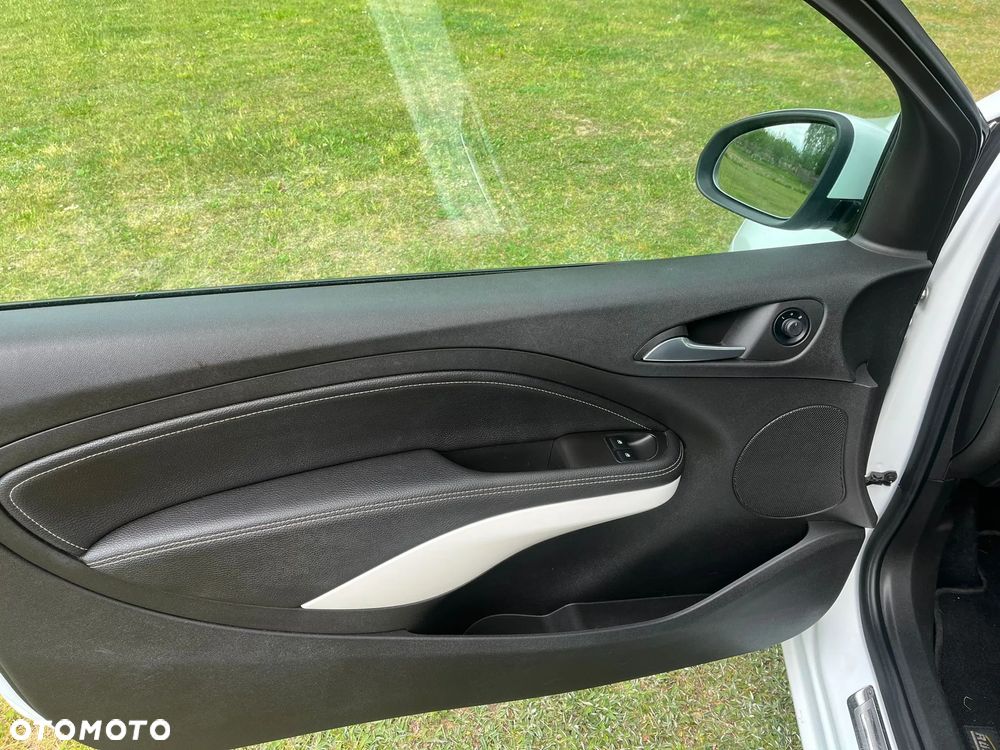 Opel Adam 1.4 White Link - 15