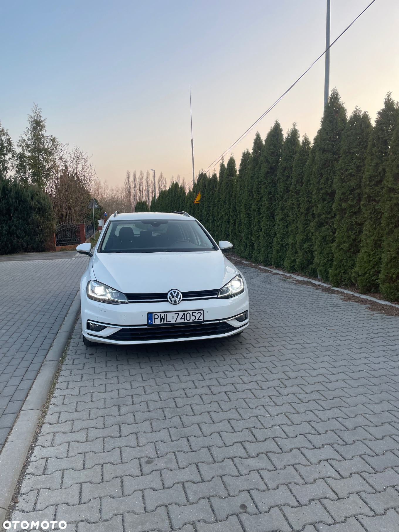 Volkswagen Golf 1.6 TDI BlueMotion Technology Comfortline - 3