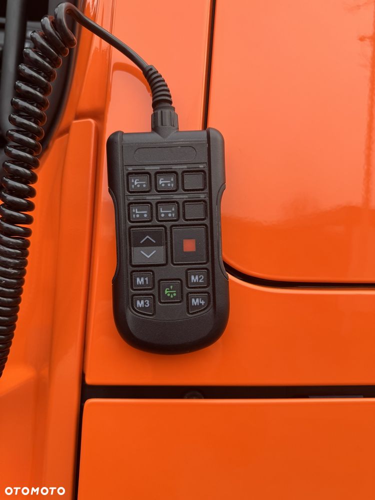Scania 500 S / ACC / CAŁA NA PODUCHACH / OBRACANY FOTEL / RETARDER/ DUŻA NAVI / VIRTUAL KOKPIT / Z NIEMIEC - 39