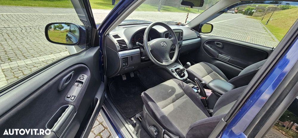 Suzuki Vitara - 5