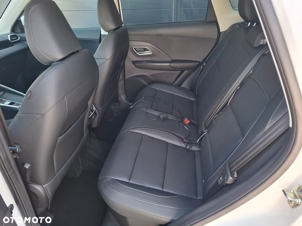 MG ZS Hybrid+ - 11