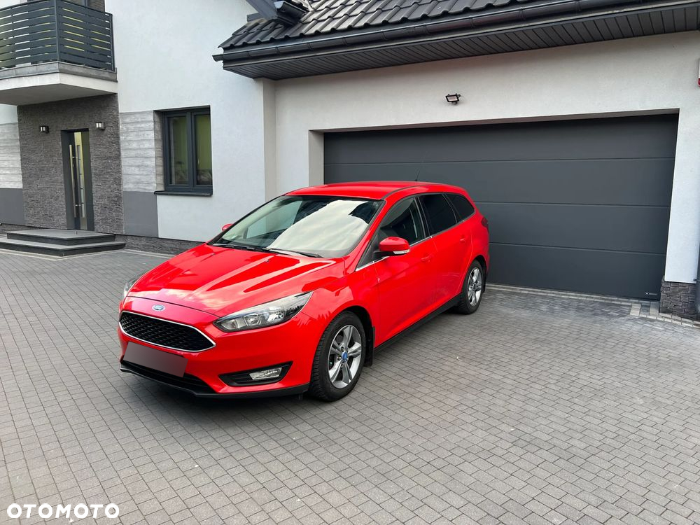 Ford Focus 1.5 TDCi Red Edition - 6