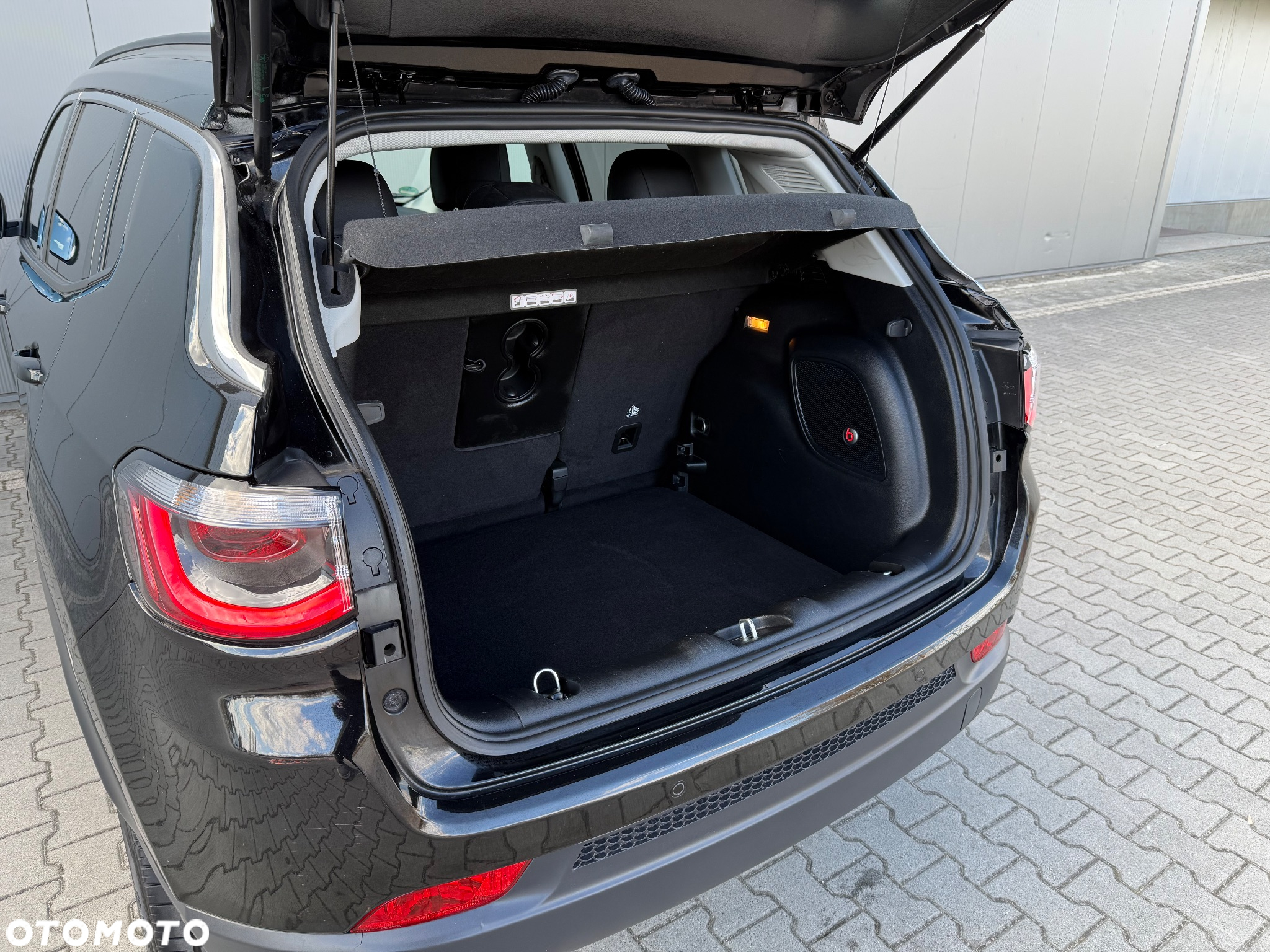 Jeep Compass - 20