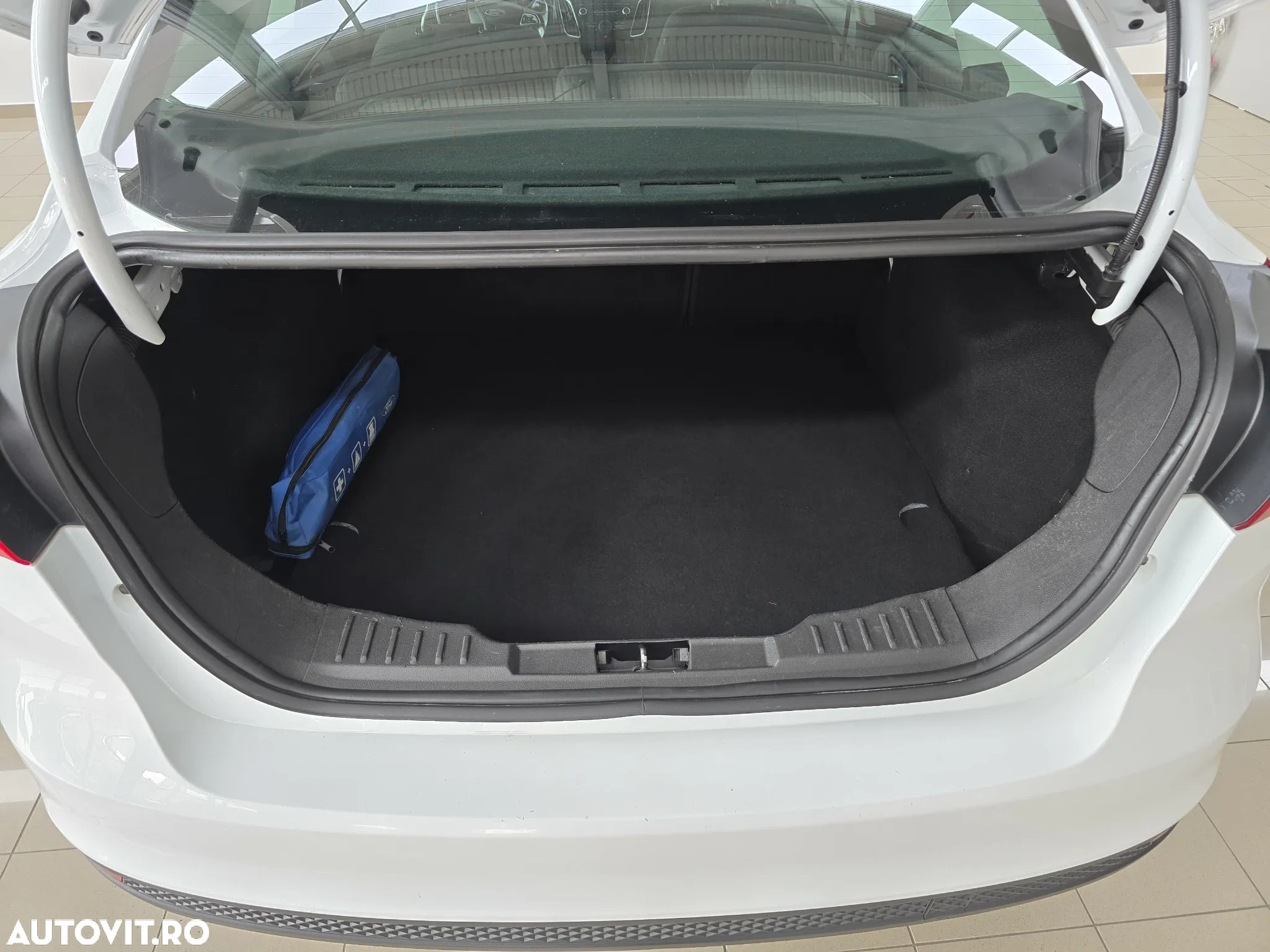 Ford Focus 1.0 EcoBoost Trend - 4