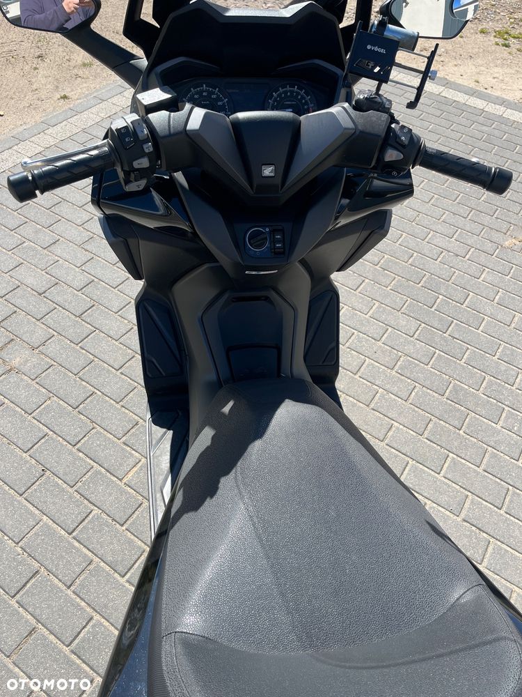 Honda NSS - 6