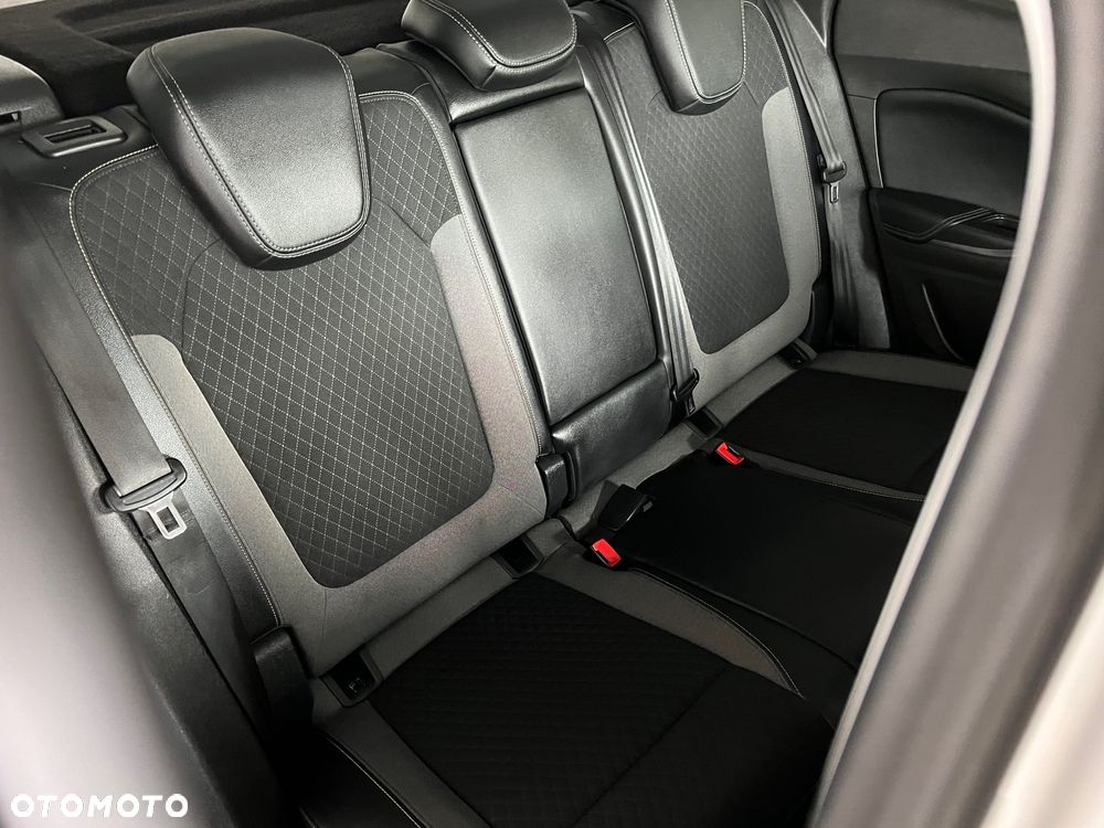 Opel Grandland X - 34
