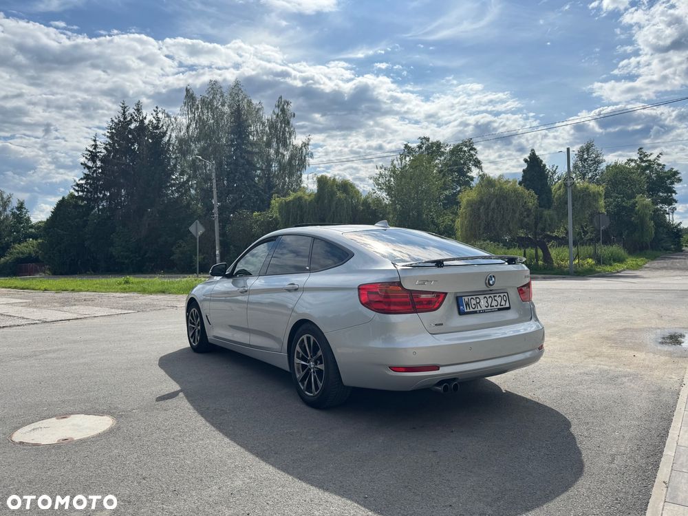 BMW Seria 3 328i xDrive - 3