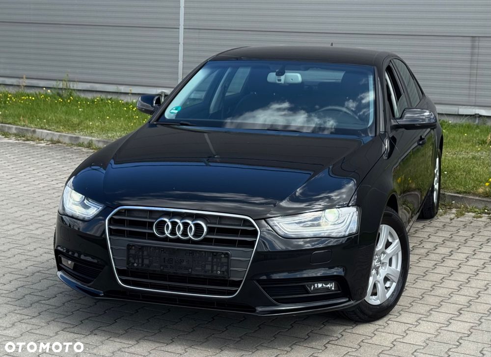 Audi A4 Limousine - 18