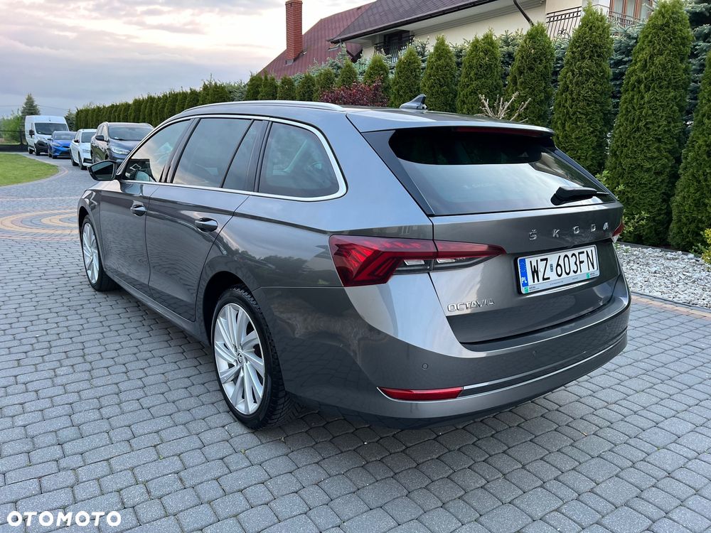 Skoda Octavia 2.0 TDI Style DSG - 8