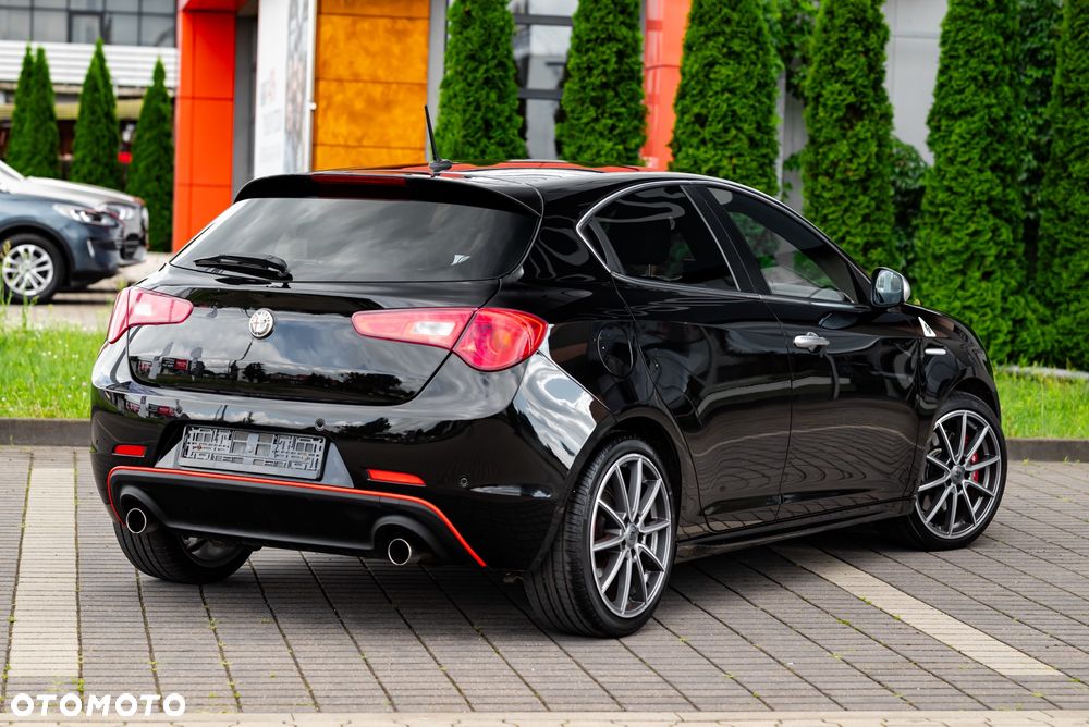 Alfa Romeo Giulietta 1750 TBi Quadrifoglio Verde - 16