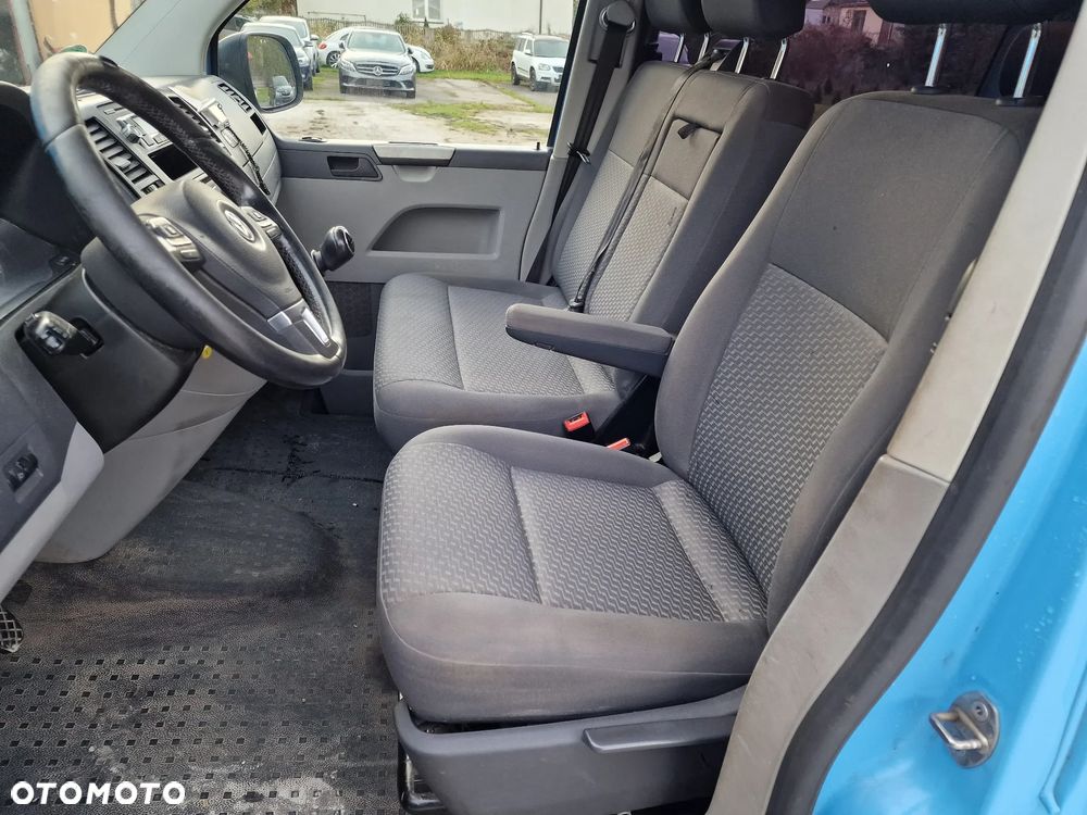 Volkswagen T5 LIFT - 16