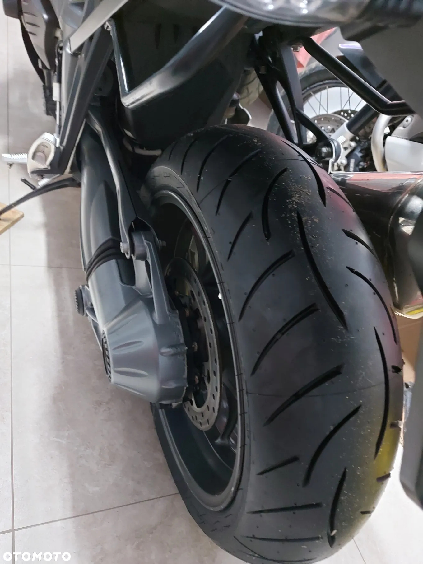 BMW K - 8