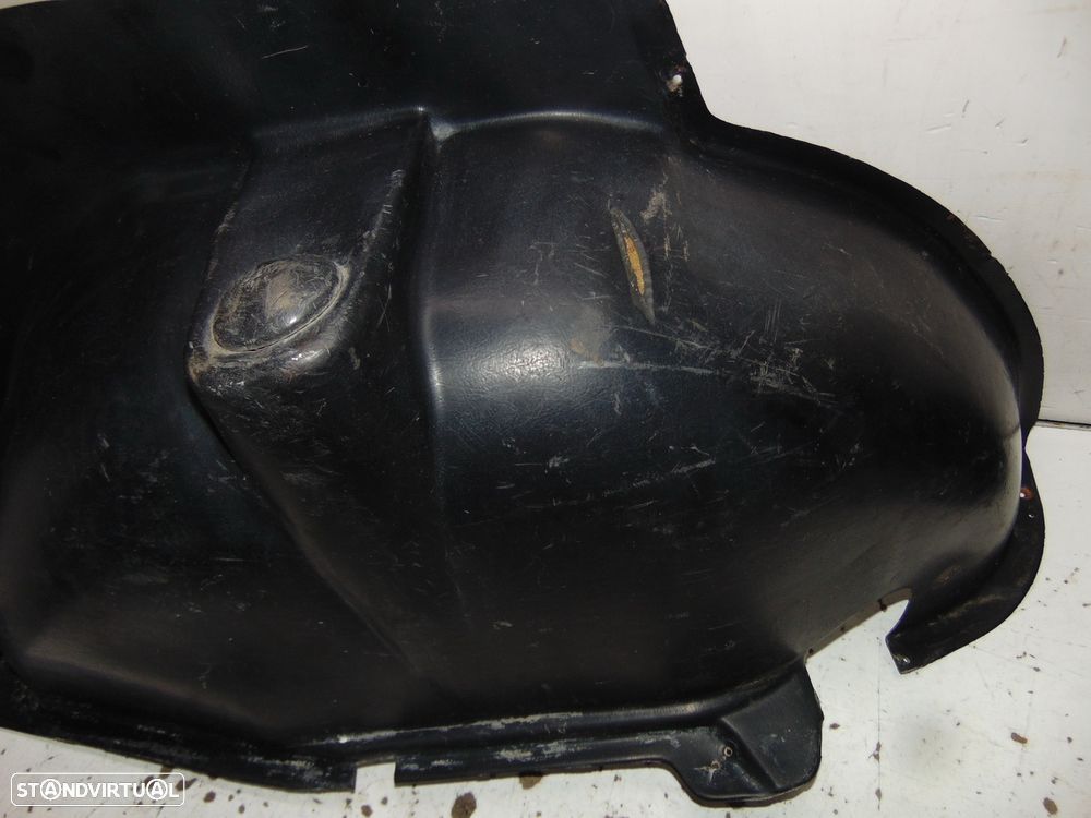 Fiat 128 quartelas da mala - 3