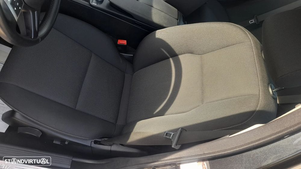 Mercedes-Benz C 200 CDi Elegance BE - 23