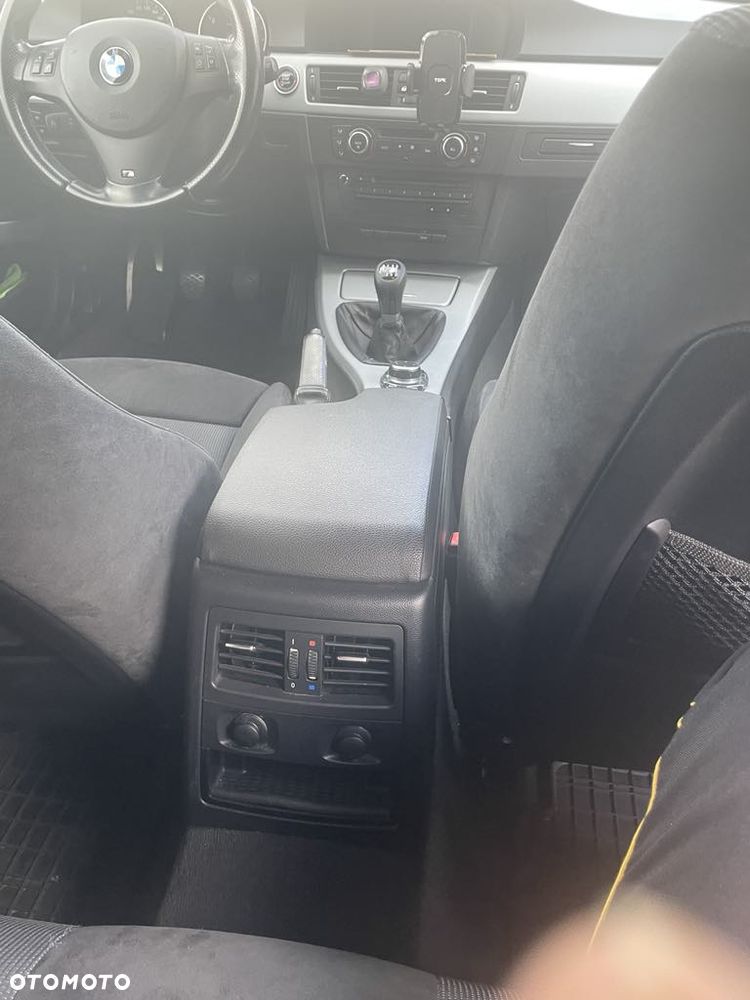 BMW Seria 3 - 16
