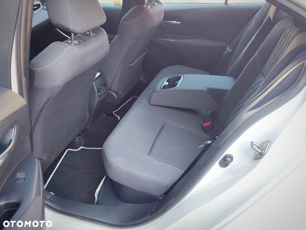 Toyota Corolla 1.8 Hybrid Comfort - 14