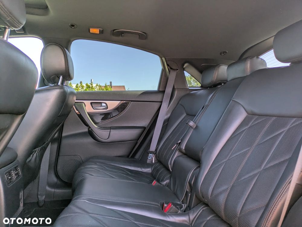 Infiniti FX FX30d S Premium - 27