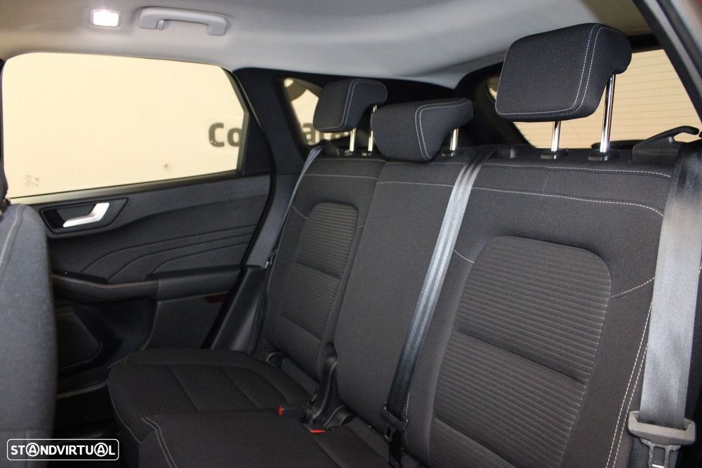 Ford Kuga 1.5 TDCi EcoBlue Titanium Aut. - 36