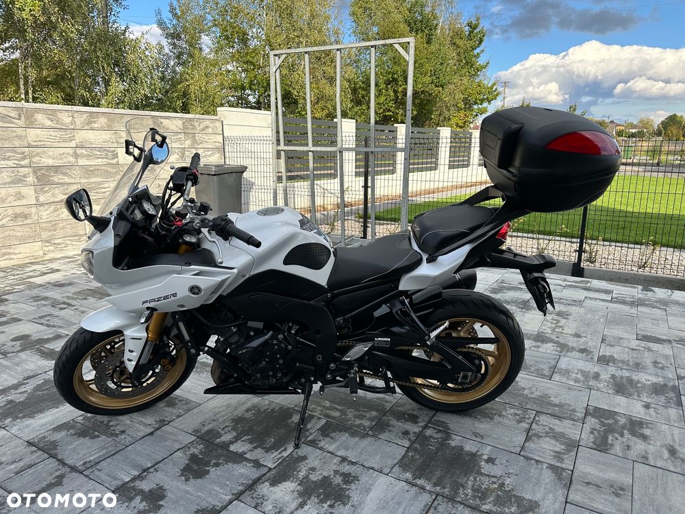 Yamaha FZ8 - 8