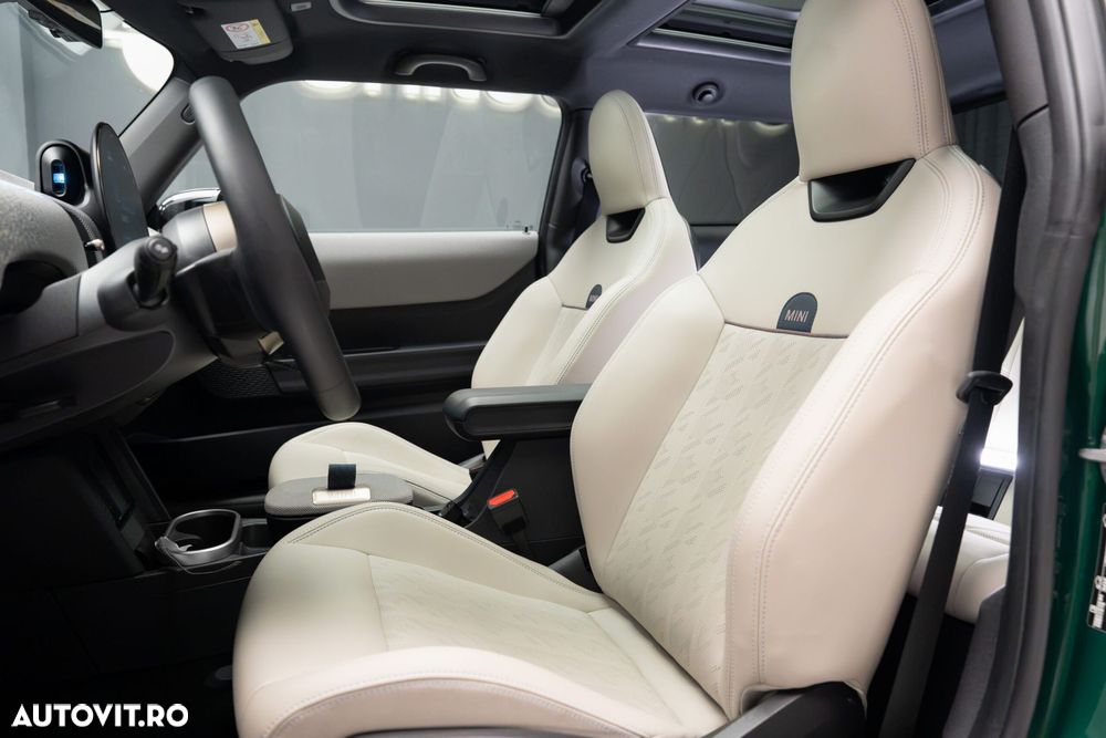 Mini Cooper S John Works Trim - 27
