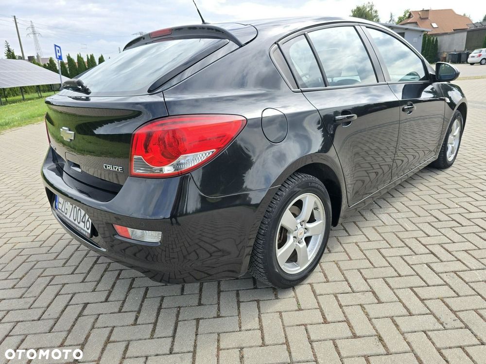 Chevrolet Cruze - 10