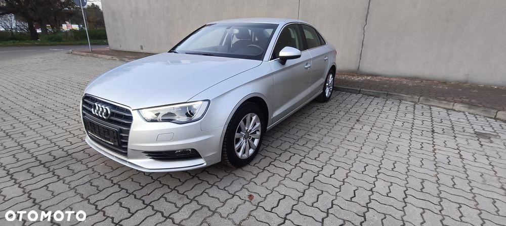 Audi A3 Limousine 1.6 TDI Ambiente - 13