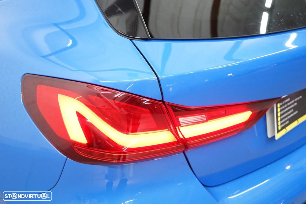 BMW 118 i Pack M - 14