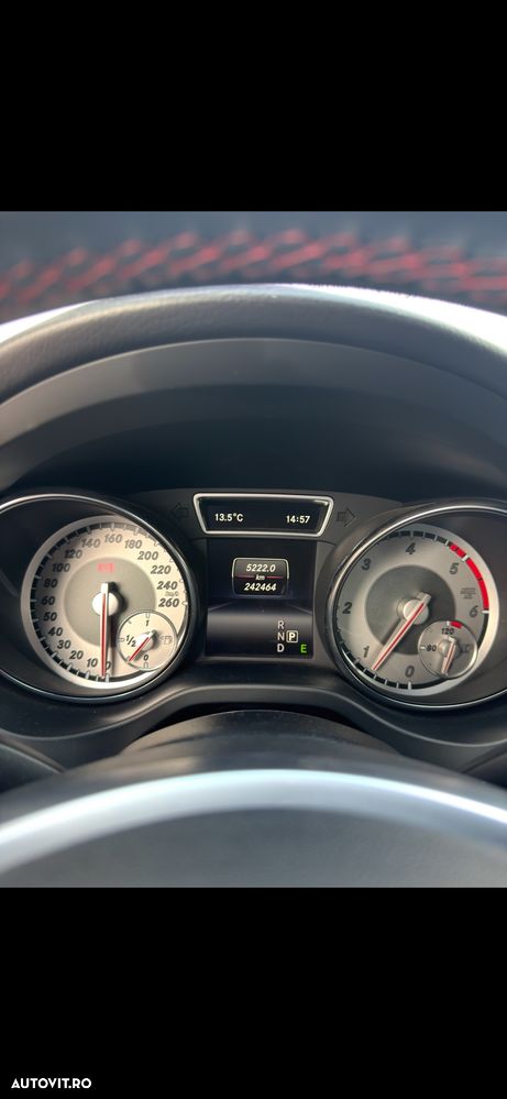 MERCEDES-BENZ GLA 2015 — imagine 27