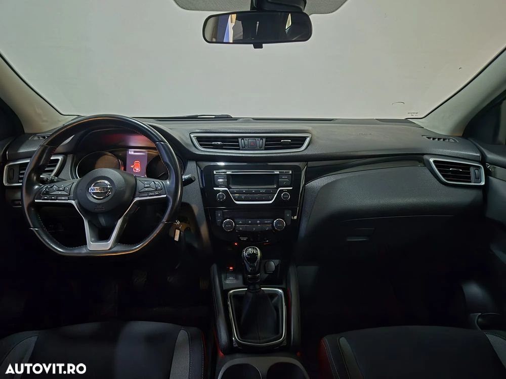 Nissan Qashqai+2 - 10
