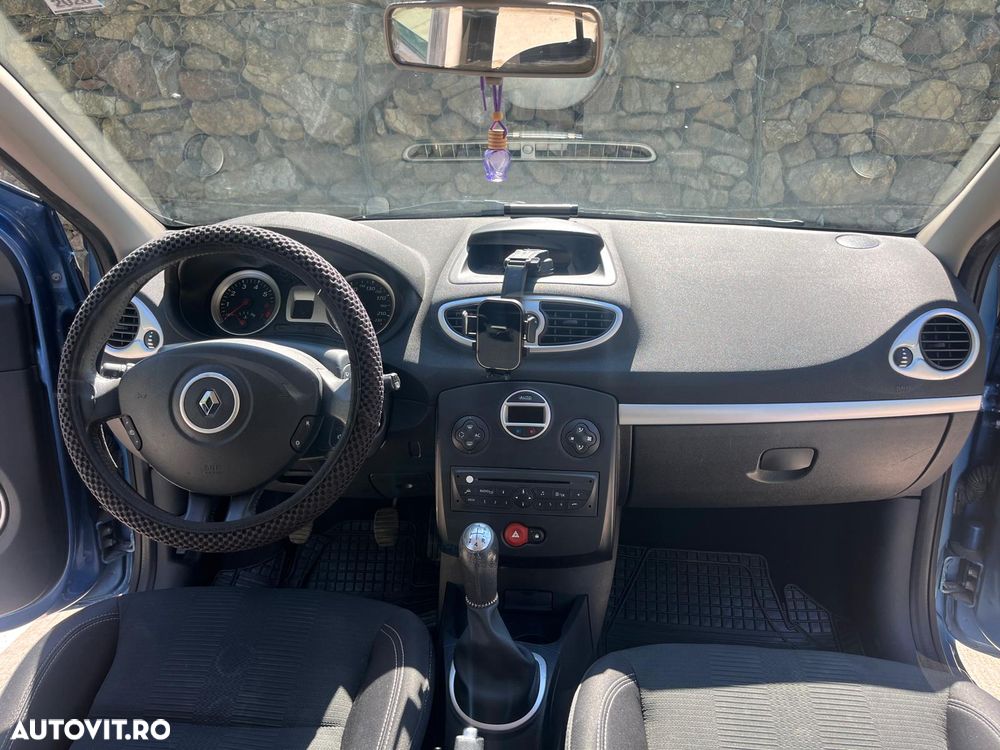 Renault Clio 1.2 16V Dynamique - 5
