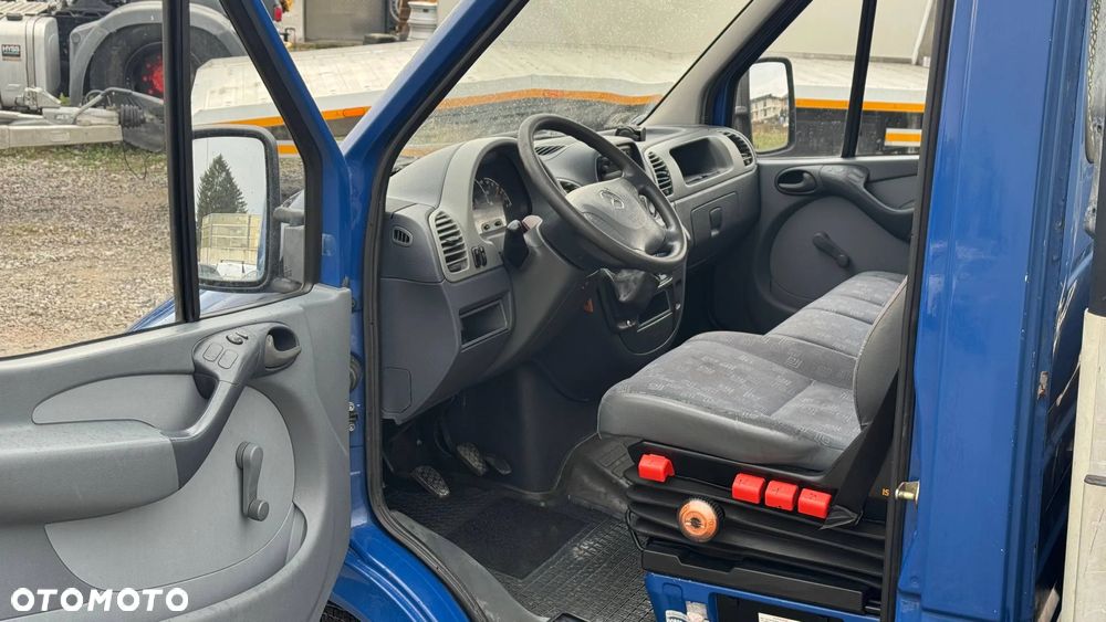 Mercedes-Benz Sprinter - 7