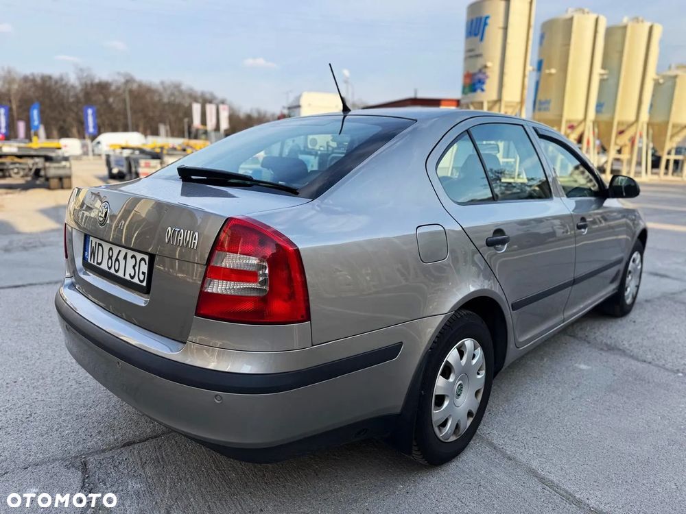 Skoda Octavia 1.6 Tour Classic - 3