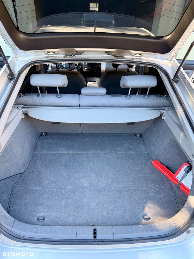 Toyota Prius 1.5 VVT-i Prestige - 16