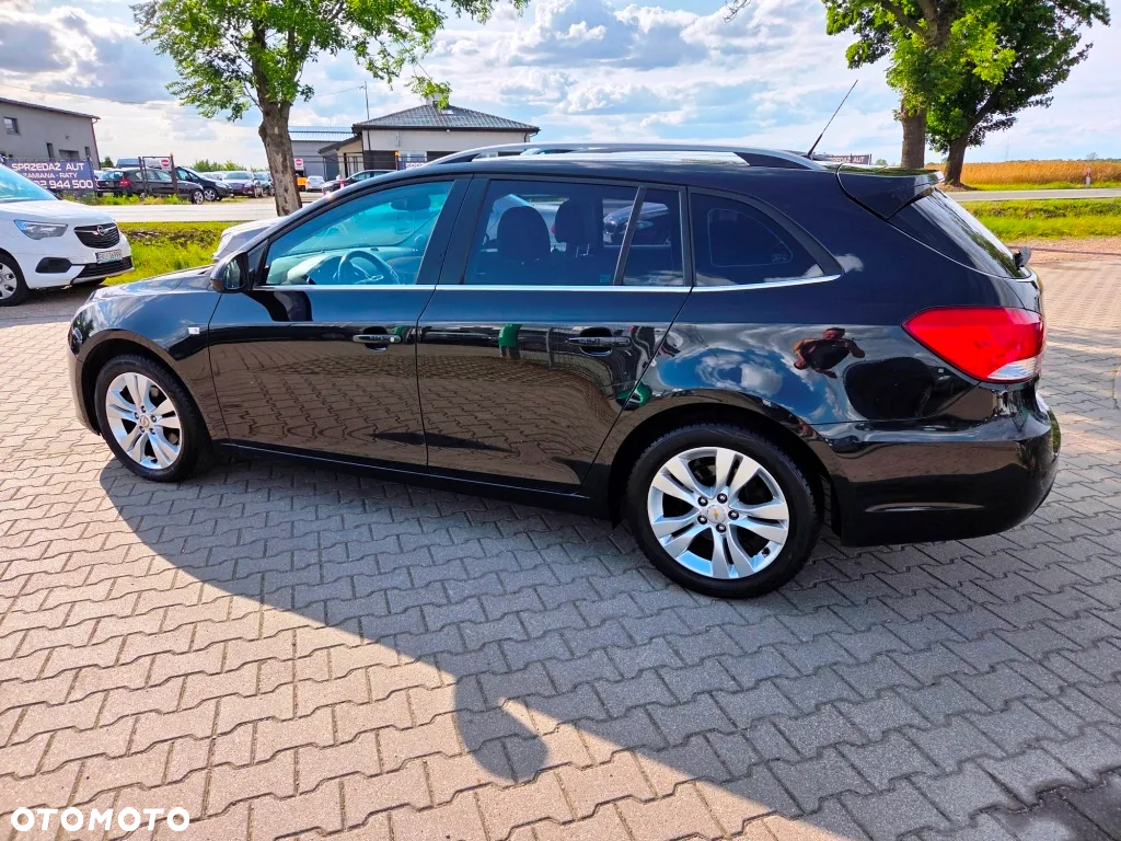 Chevrolet Cruze Station Wagon 1.7TD LT+ - 13