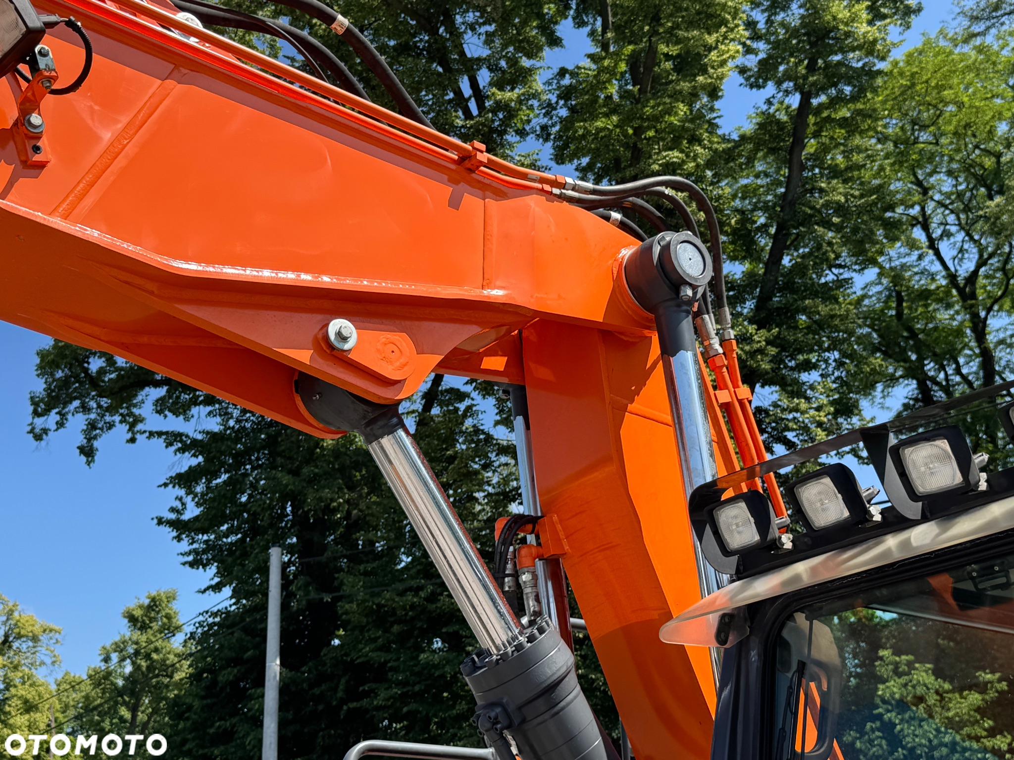 Doosan Koparka Gąsienicowa DX140 LCR-5 - 11