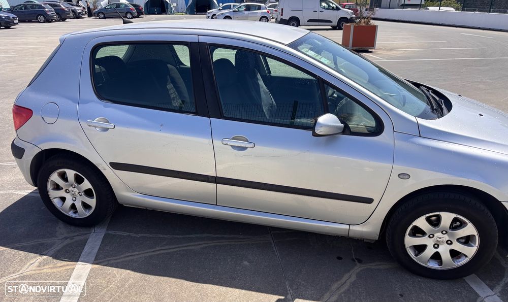 Peugeot 307 2.0 HDi 110 XS Premium - 3