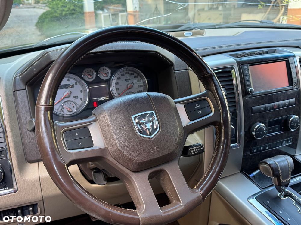 Dodge RAM 1500 5.7 4x4 - 13