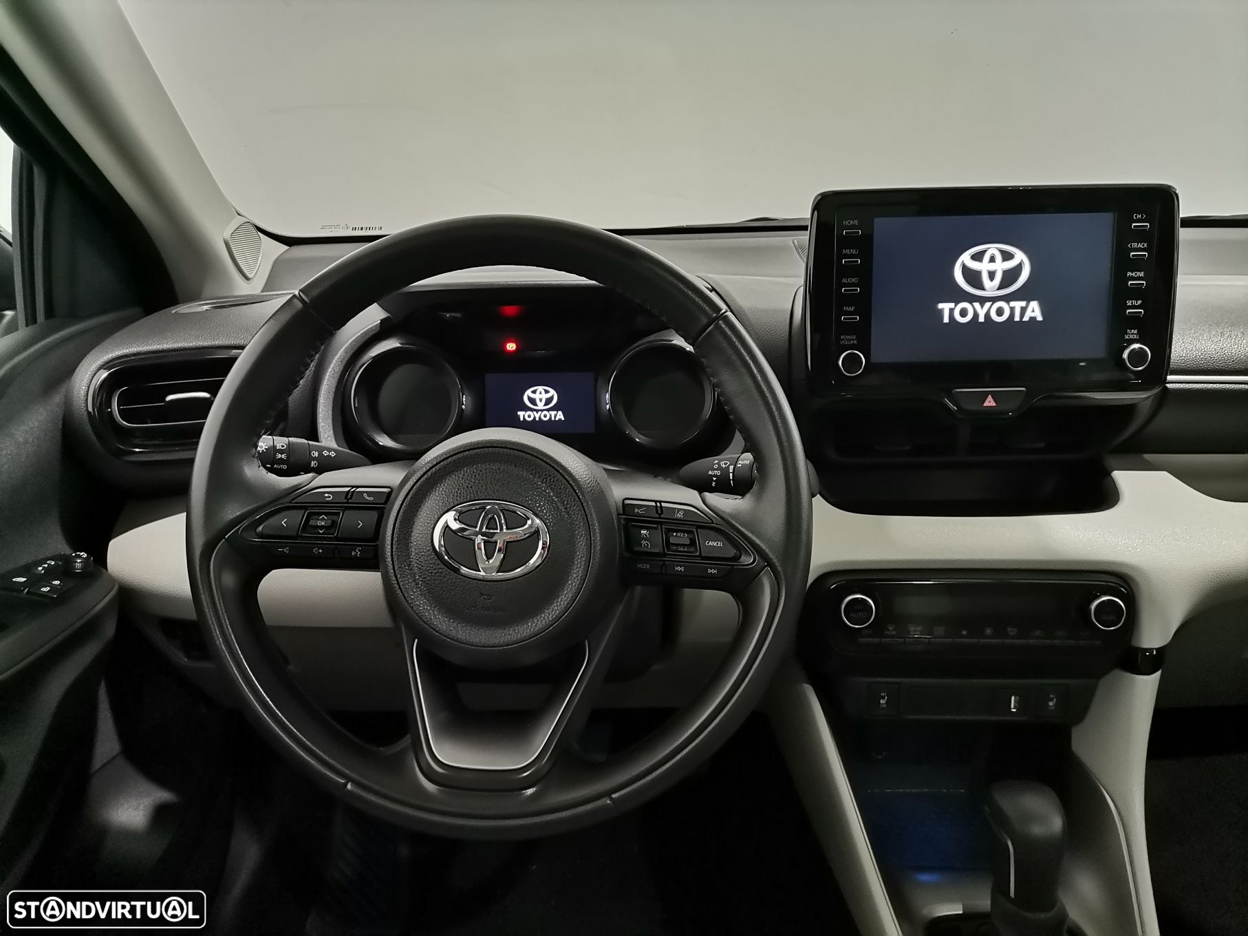 Toyota Yaris - 9